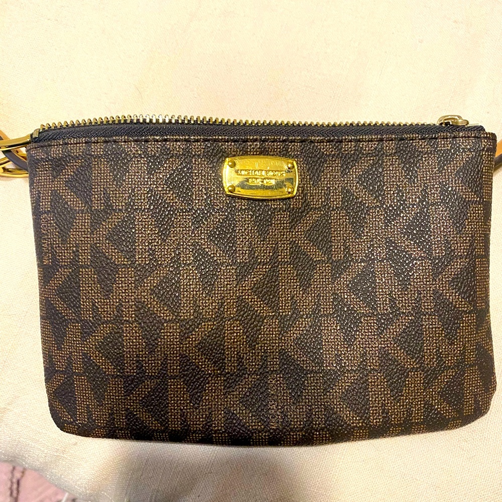 Michael Kors belt purse